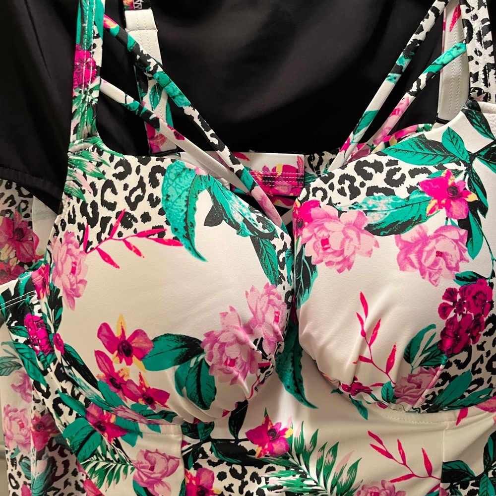 Torrid bathing suit tankini top;  matching cover up skirt and black brief bottom